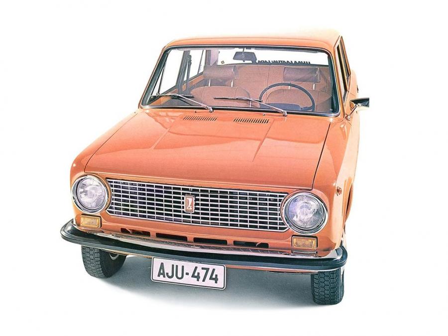  Lada 1200 L (21013) 1977 года  (фото 4 из 11)